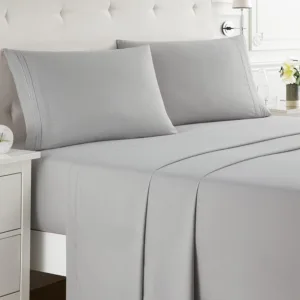 BEDDING ESSENTIALS Queen Sheet Set