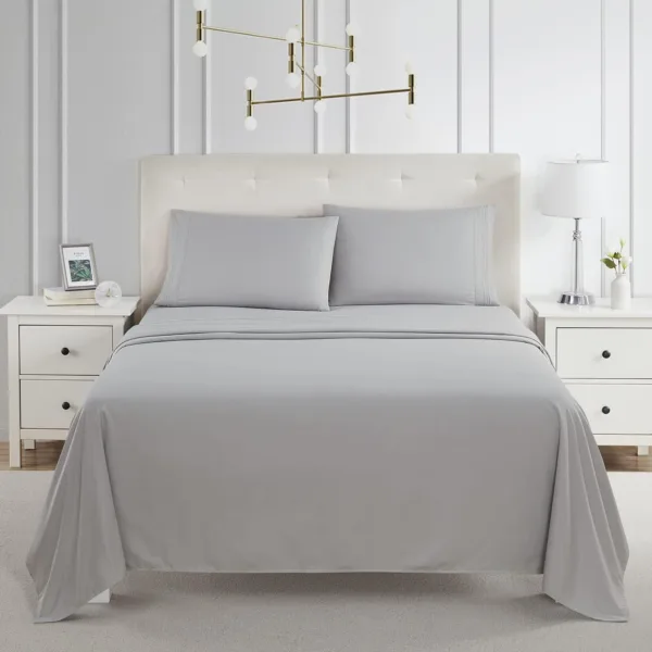 BEDDING ESSENTIALS Queen Sheet Set